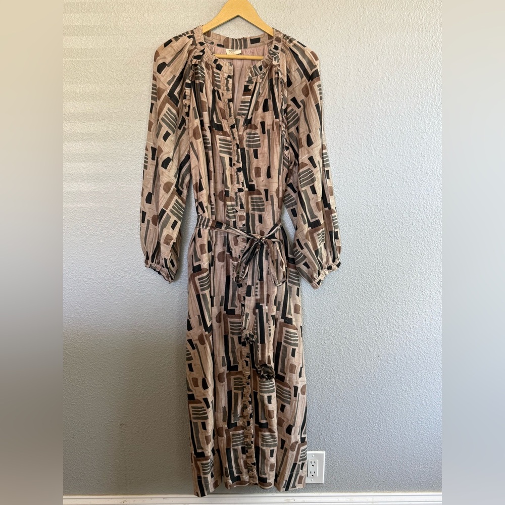 Mirth Somerset in Sand Labyrinth Size Large Cotton Silk Blend Hand Block Printed - Picture 2 of 8